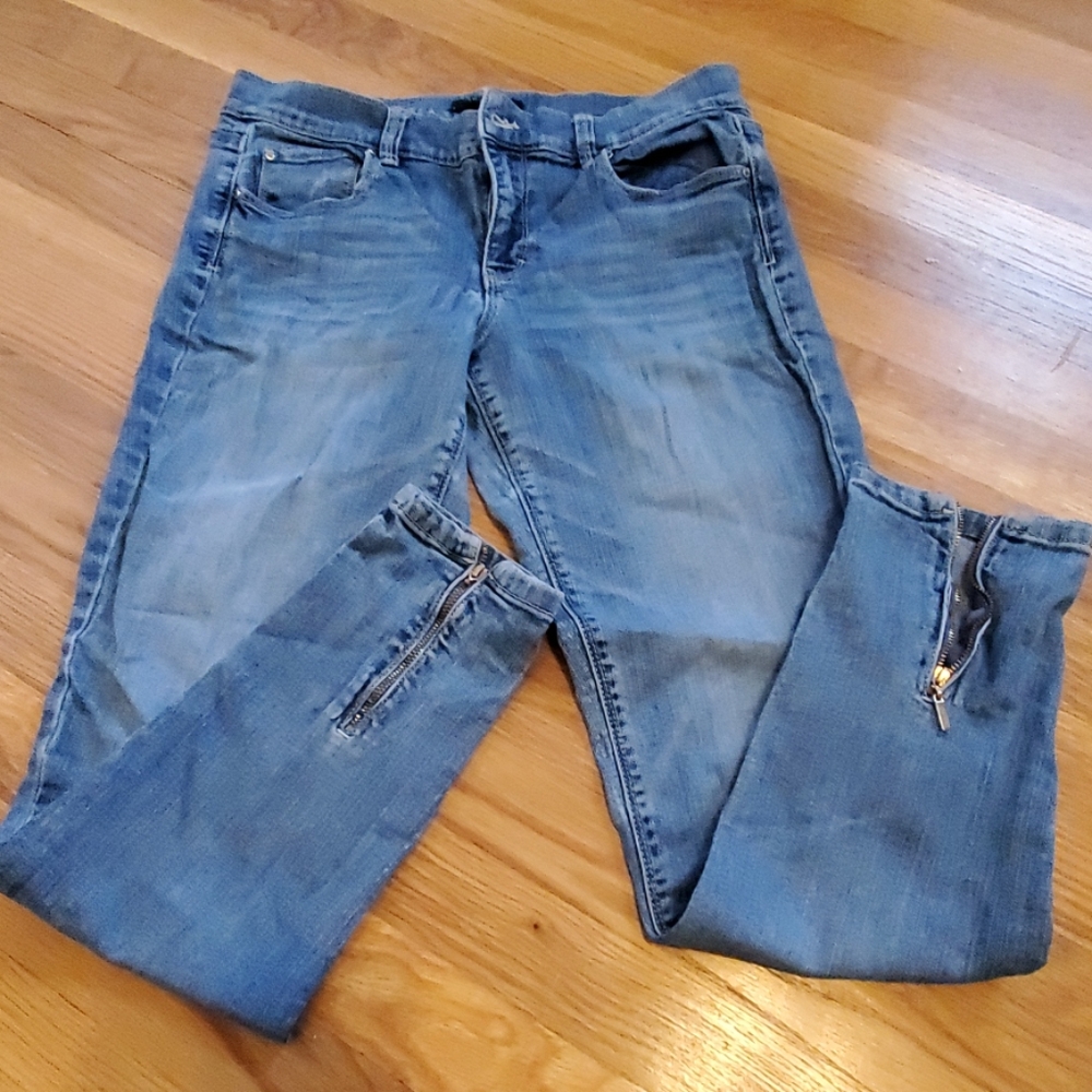 White House Black Market Jeans